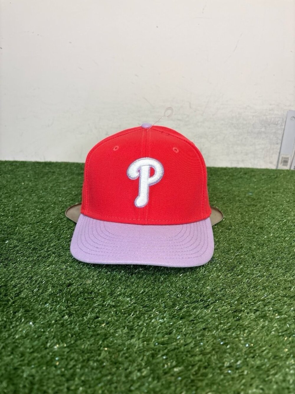 Philadelphia Phillies hat cap snap back red purple new era 9fifty rare mlb mens